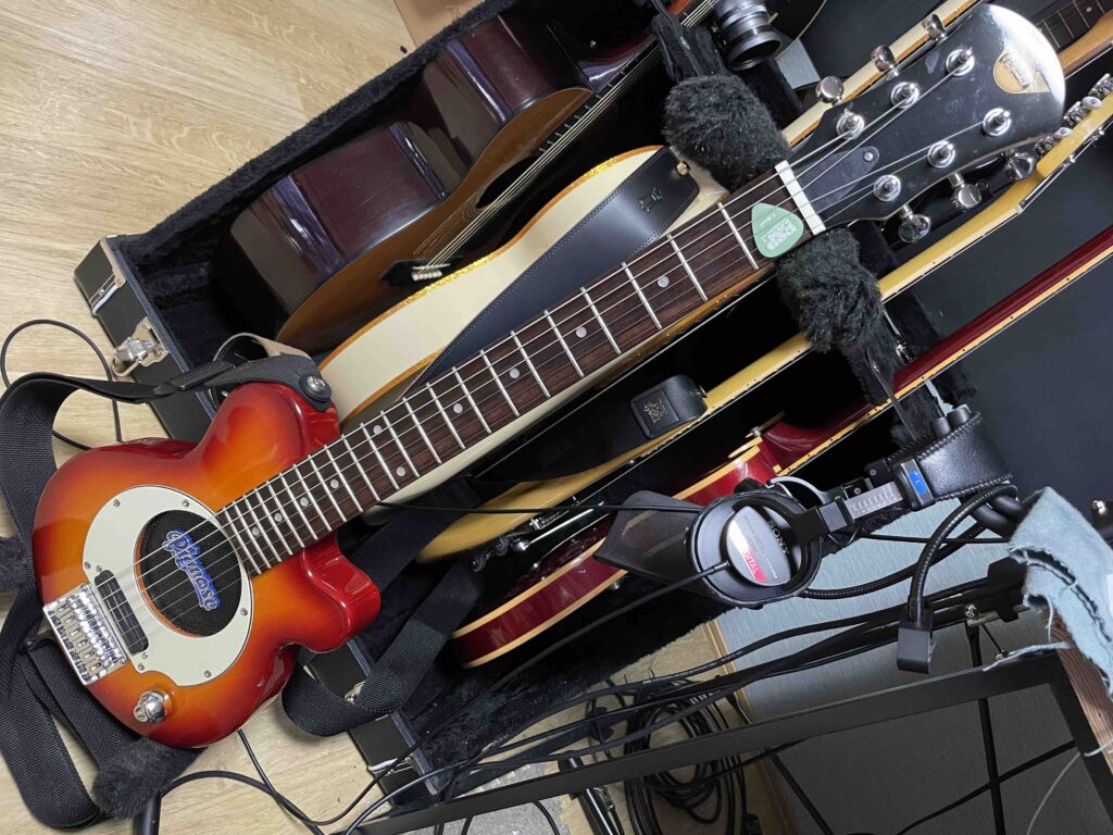 pignoseピグノーズギターを徹底レビュー【おすすめのアンプ内蔵ミニエレキギター】 | SINGER LABO